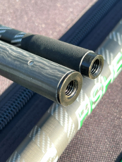 Sensas Kescherstab MAGIC FISHERIES 4.0m, 375 Gramm, 2 genietes Gewinde, Abverkauf